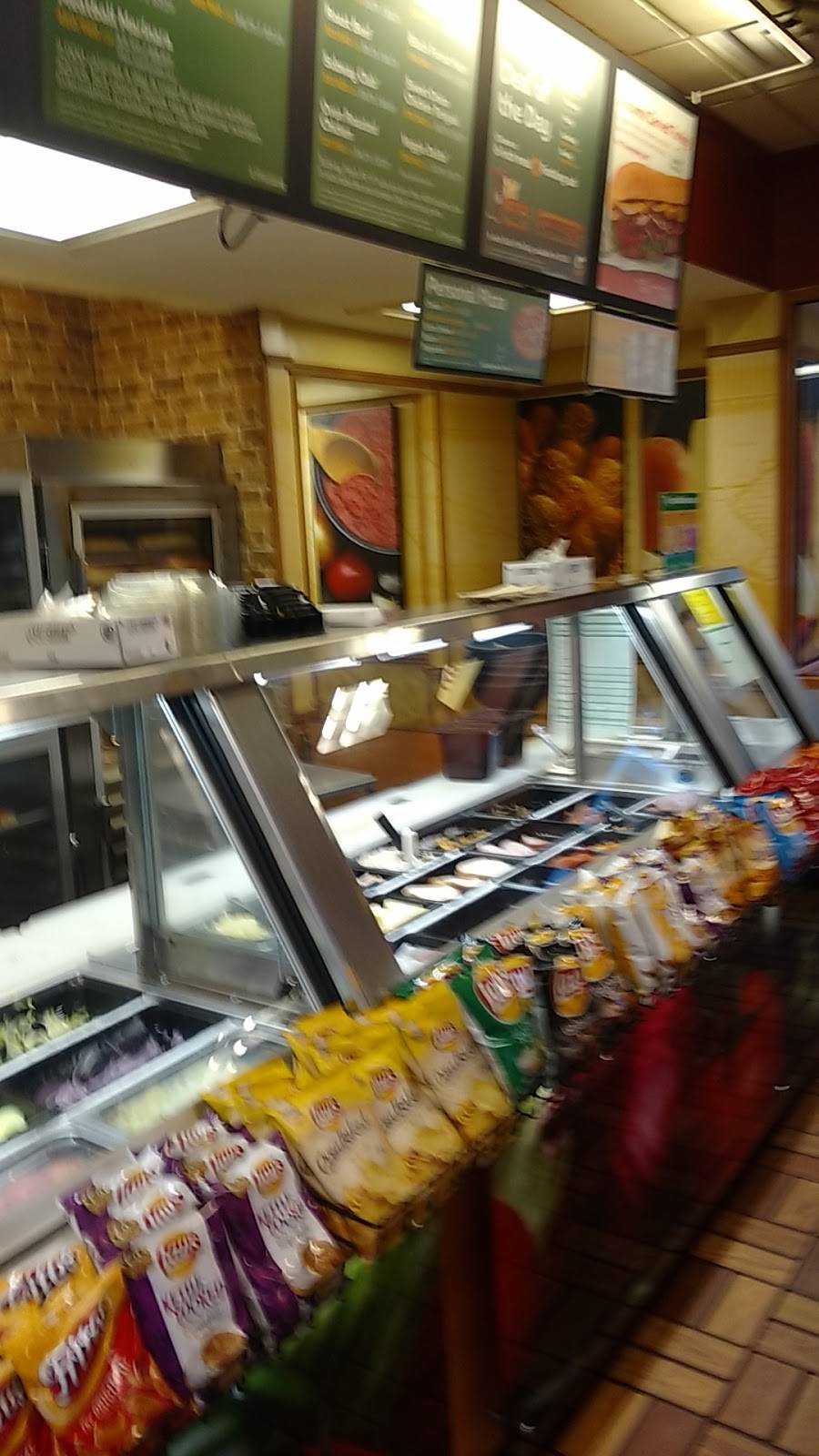 Subway | restaurant | 4320 Commerce Rd, Richmond, VA 23234, USA | 8047430020 OR +1 804-743-0020