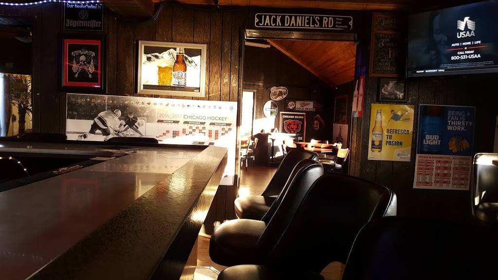 Korner House | restaurant | 2736 E Old Higgins Rd, Des Plaines, IL 60018, USA | 8472964165 OR +1 847-296-4165