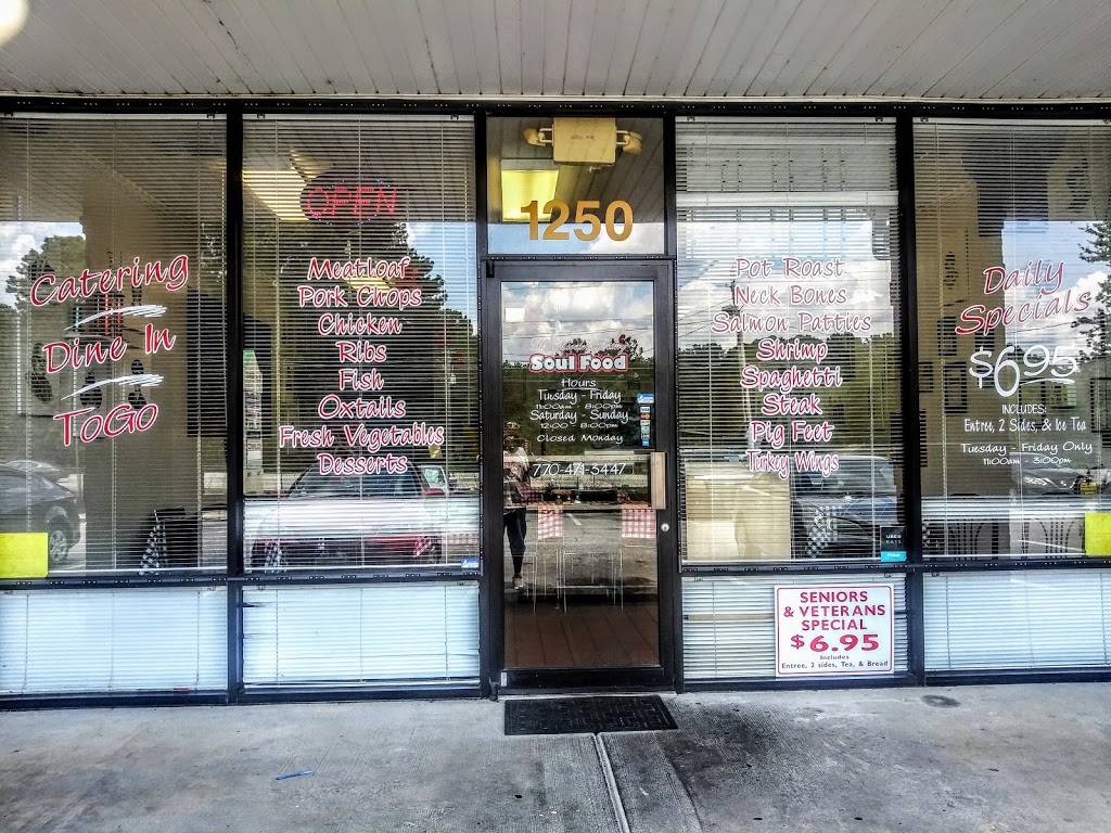 Ms Movales Eatery Soul Food | restaurant | 1250 GA-138, Riverdale, GA 30296, USA | 7704713447 OR +1 770-471-3447