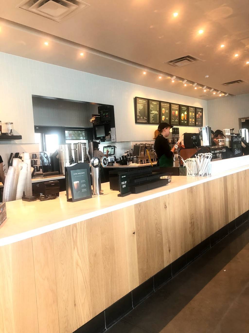 Starbucks | cafe | 13627 E Colonial Dr, Orlando, FL 32826, USA | 4077689464 OR +1 407-768-9464