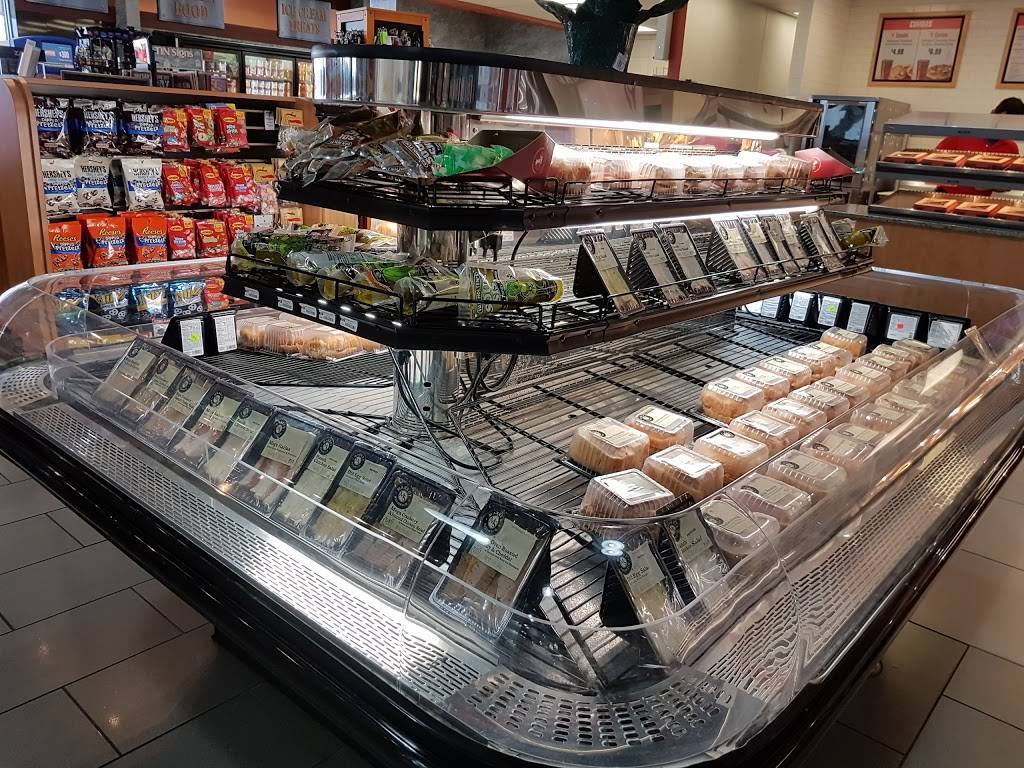 Jarrell Town Center and Food Court | restaurant | 11775 I-35, Jarrell, TX 76537, USA | 5127462111 OR +1 512-746-2111