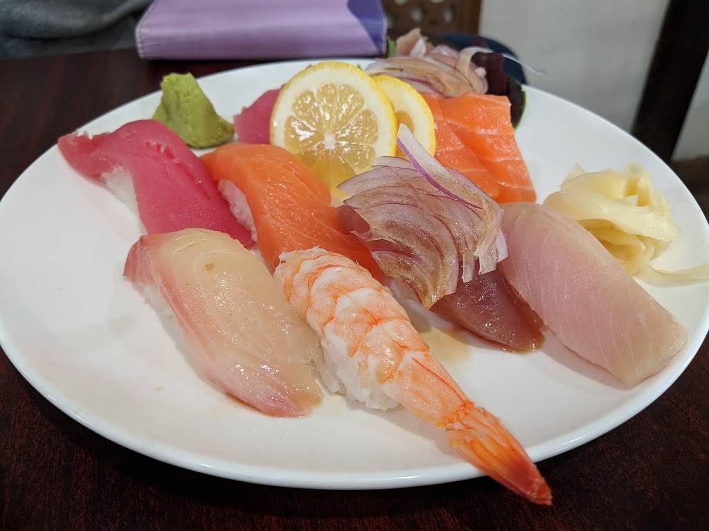 Daru Sushi & Roll Teriyaki | restaurant | 15920 Clark Ave, Bellflower, CA 90706, USA | 5628665227 OR +1 562-866-5227