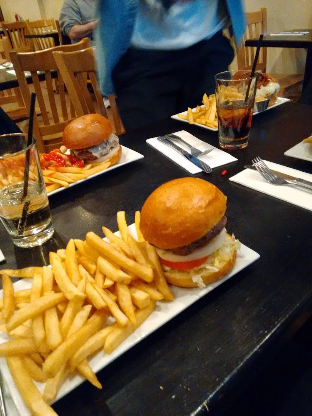 The Burger Bistro | restaurant | 7217 3rd Ave, Brooklyn, NY 11209, USA | 7188335833 OR +1 718-833-5833