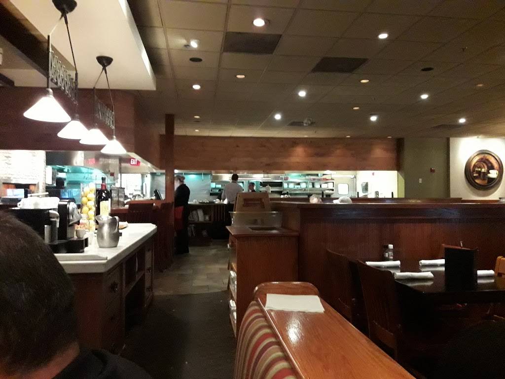 Carrabbas Italian Grill | restaurant | 1285 US-1, Vero Beach, FL 32960, USA | 7722995999 OR +1 772-299-5999