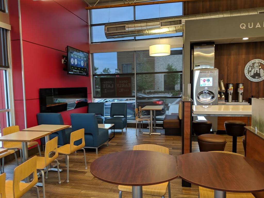 Wendys | restaurant | 16007 New Independence Pkwy, Winter Garden, FL 34787, USA | 4075372414 OR +1 407-537-2414
