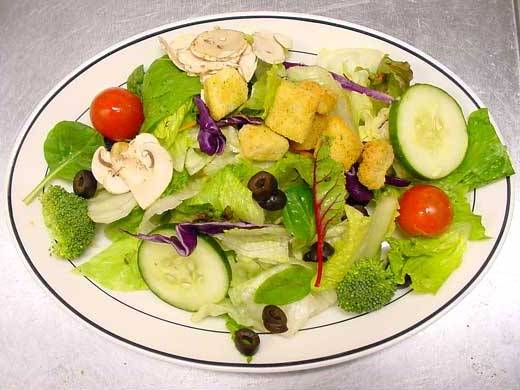 Mama Mia Pizza | meal delivery | 703 Chester Pike, Prospect Park, PA 19076, USA | 6105322747 OR +1 610-532-2747