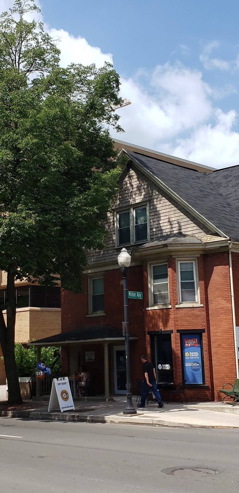 Bagel Crust | bakery | 225 W Beaver Ave, State College, PA 16801, USA | 8142326096 OR +1 814-232-6096