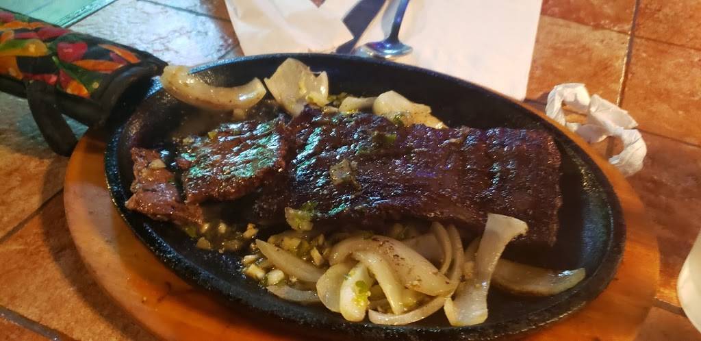 Osceola Latin Grill | restaurant | 2083 E Osceola Pkwy, Buena Ventura Lakes, FL 34743, USA | 4074494453 OR +1 407-449-4453