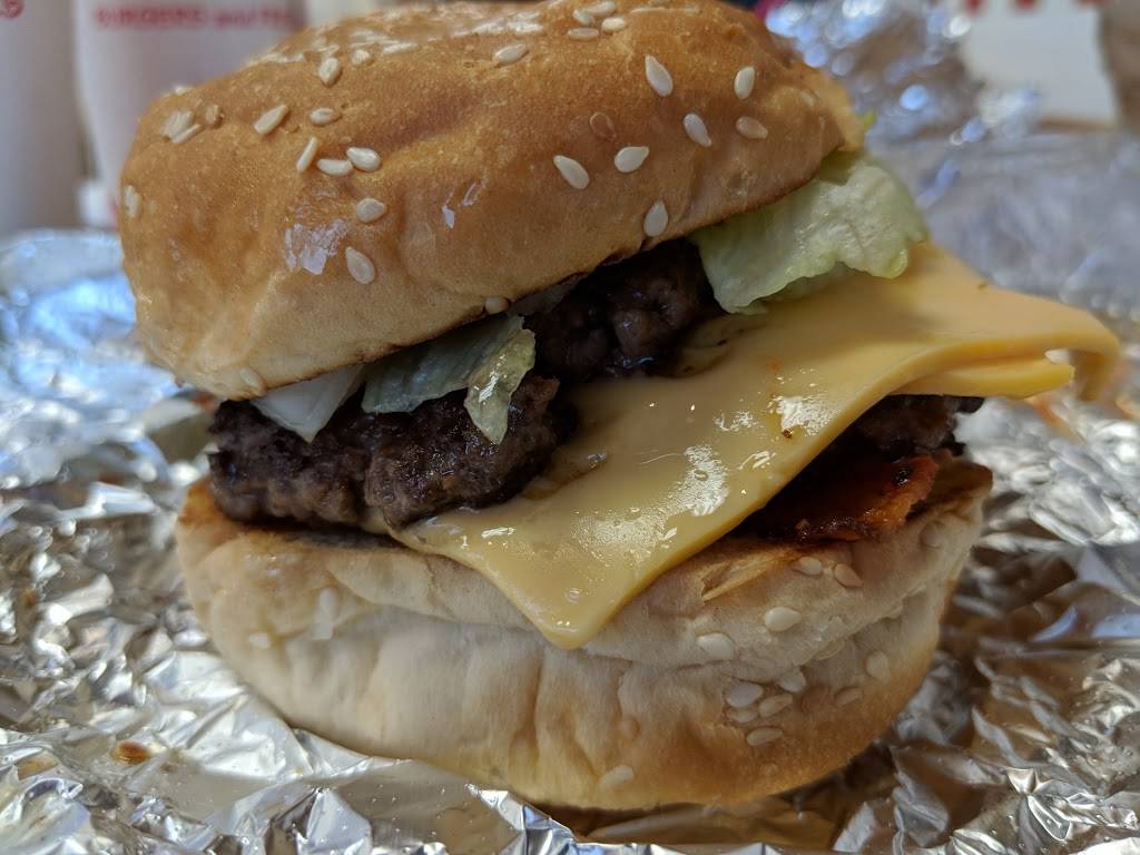 Five Guys | meal takeaway | 6431 E County Line Rd, Tampa, FL 33647, USA | 8139076680 OR +1 813-907-6680