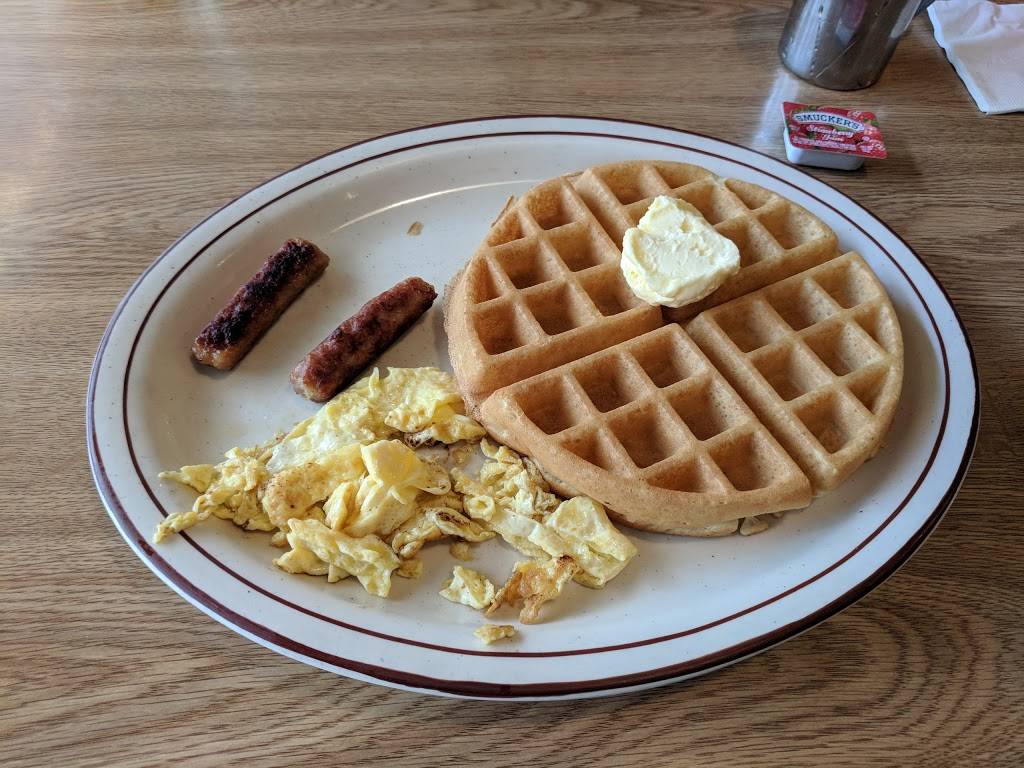 Zekes Eatin Place | meal takeaway | 1855 E 4th St, Ontario, CA 91764, USA | 9099842900 OR +1 909-984-2900