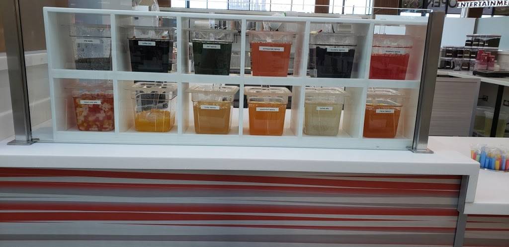 Chill Bubble Tea | cafe | KI-01, Woodfield Mall, Schaumburg, IL 60173, USA | 8472529226 OR +1 847-252-9226