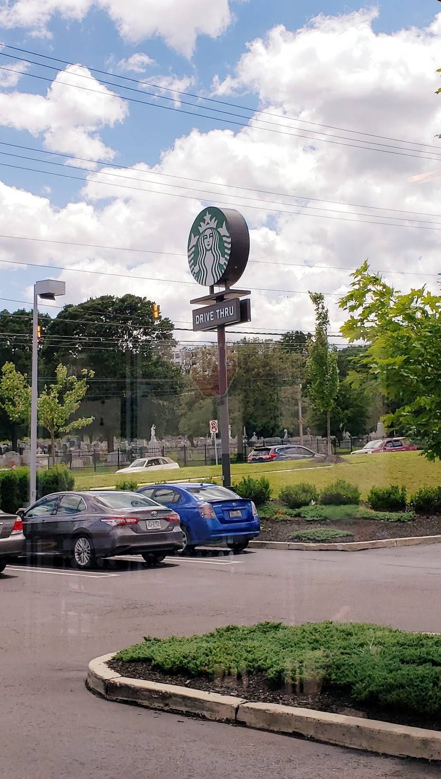 Starbucks | cafe | 180 W Dekalb Pike, King of Prussia, PA 19406, USA | 6107685130 OR +1 610-768-5130