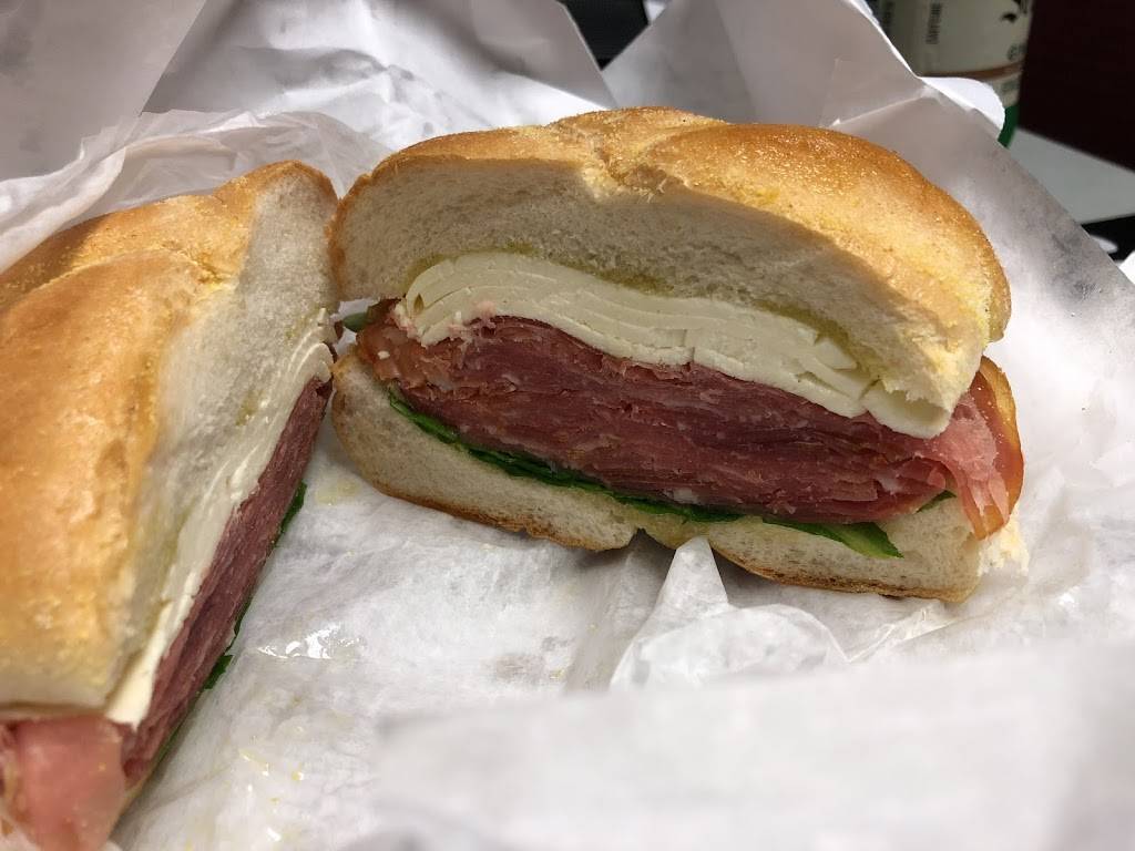 Dominic’s Delicatessen | restaurant | 15 N Broadway, Tarrytown, NY 10591, USA | 9145240505 OR +1 914-524-0505