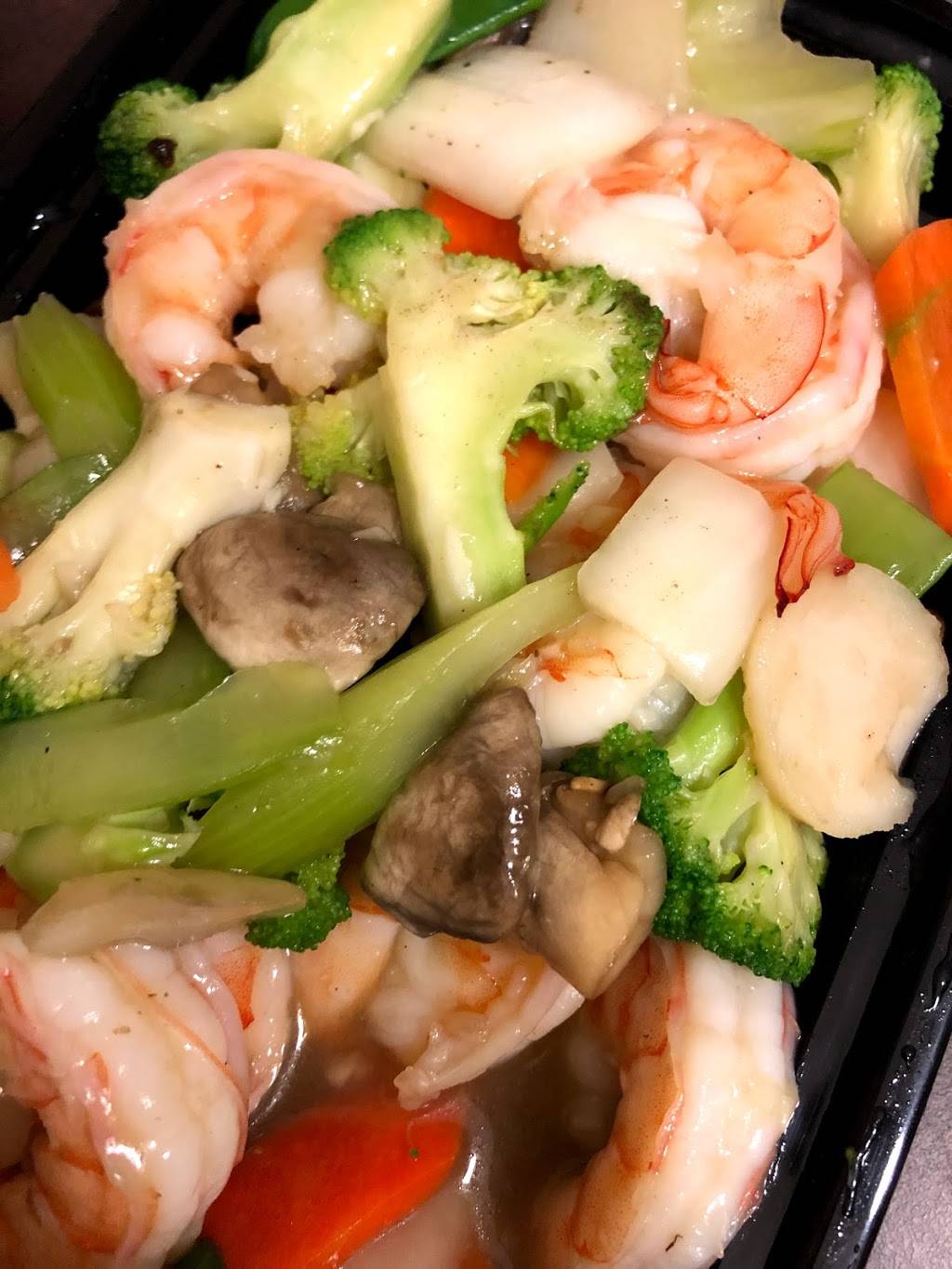 China King | restaurant | 4225 NW 107th Ave, Miami, FL 33178, USA | 3055928899 OR +1 305-592-8899