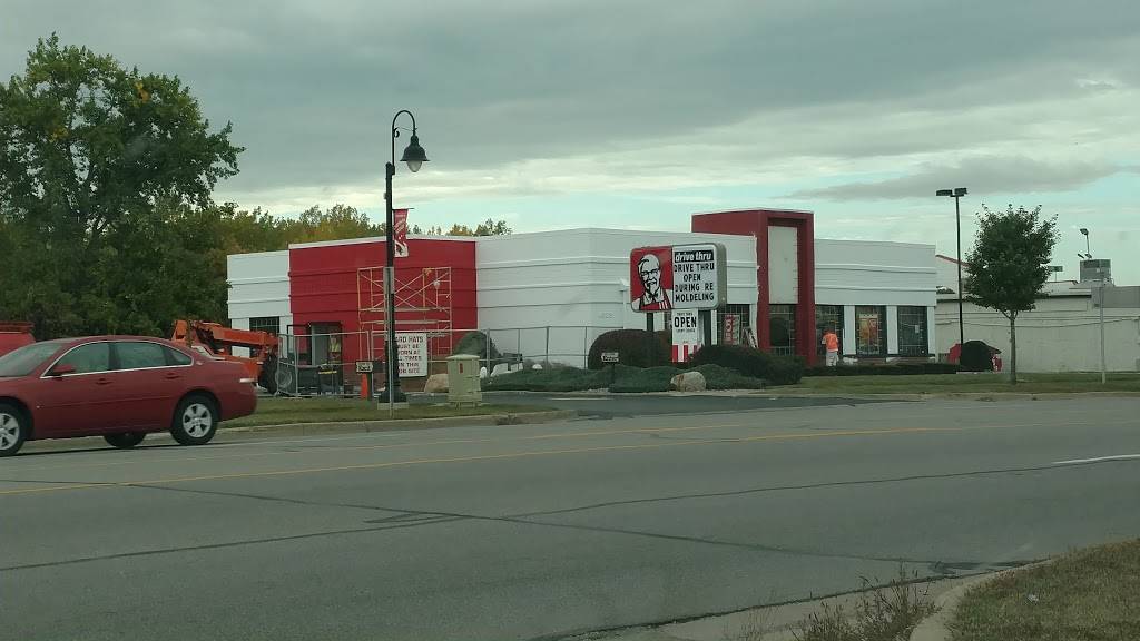 KFC | restaurant | 4585 Bay Rd, Saginaw, MI 48604, USA | 9897995796 OR +1 989-799-5796