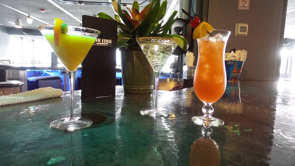 The Edge Restaurant and Bar | restaurant | 15659 Marina Dr, Montgomery, TX 77356, USA | 9367035041 OR +1 936-703-5041
