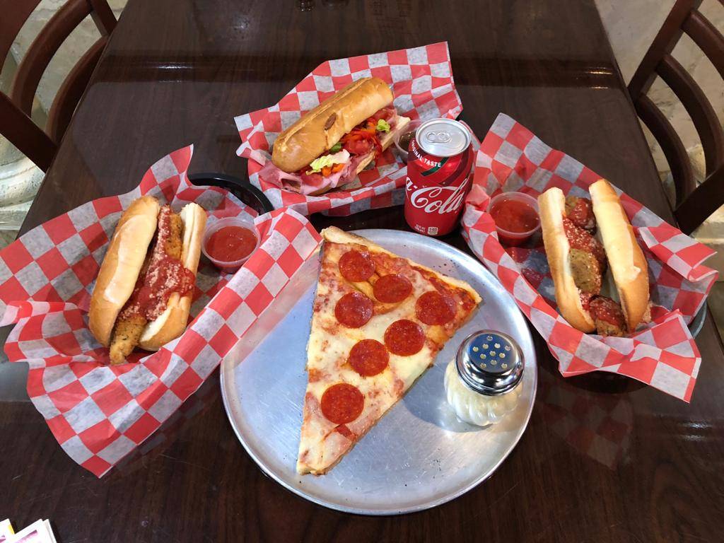 Puccinis Restaurant & Pizza - Plantation | meal delivery | 1860 N Nob Hill Rd, Plantation, FL 33322, USA | 9544765840 OR +1 954-476-5840