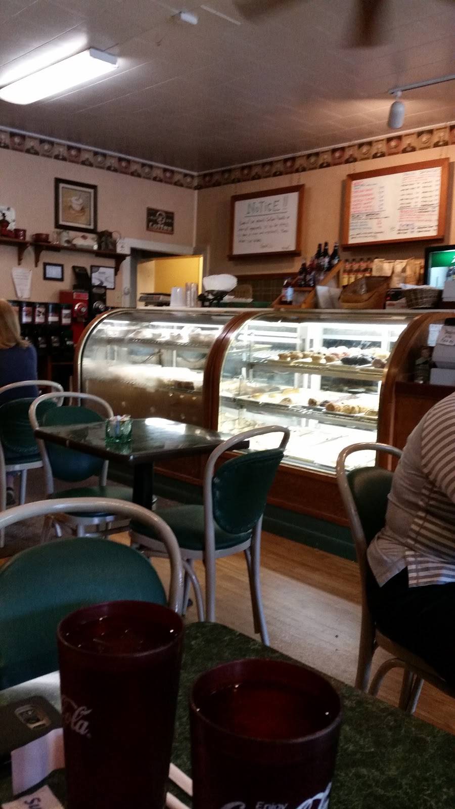 Muffin Man | restaurant | 15 S D and H Ave, Riverside, PA 17868, USA | 5702758811 OR +1 570-275-8811