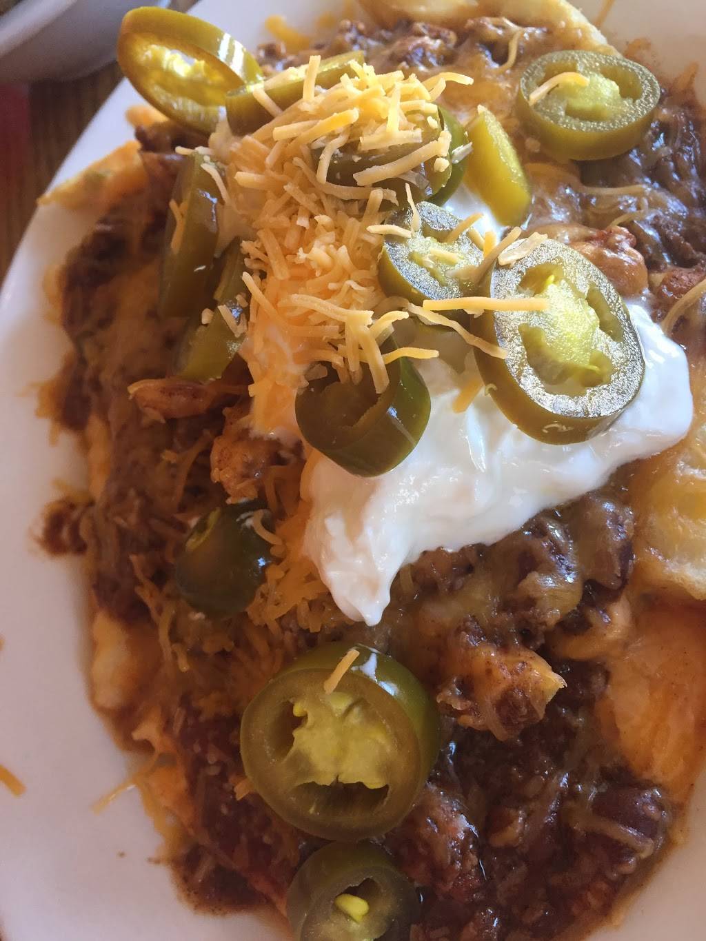 Bilskis Bar & Grill | restaurant | 5831 Merriam Dr, Shawnee, KS 66203, USA | 9138312337 OR +1 913-831-2337