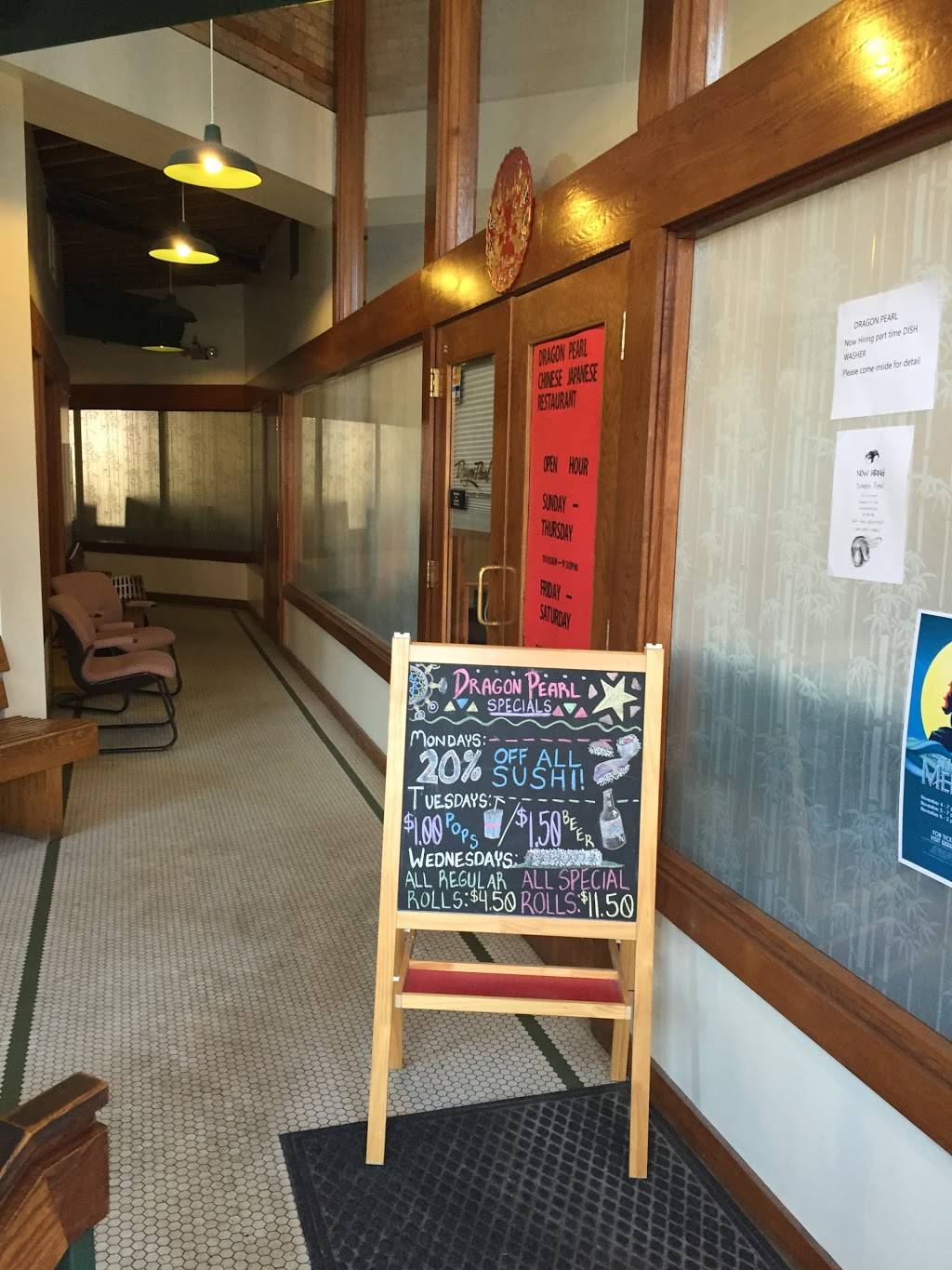 Dragon Pearl | restaurant | 431 2nd St #202, Hudson, WI 54016, USA | 7153811338 OR +1 715-381-1338