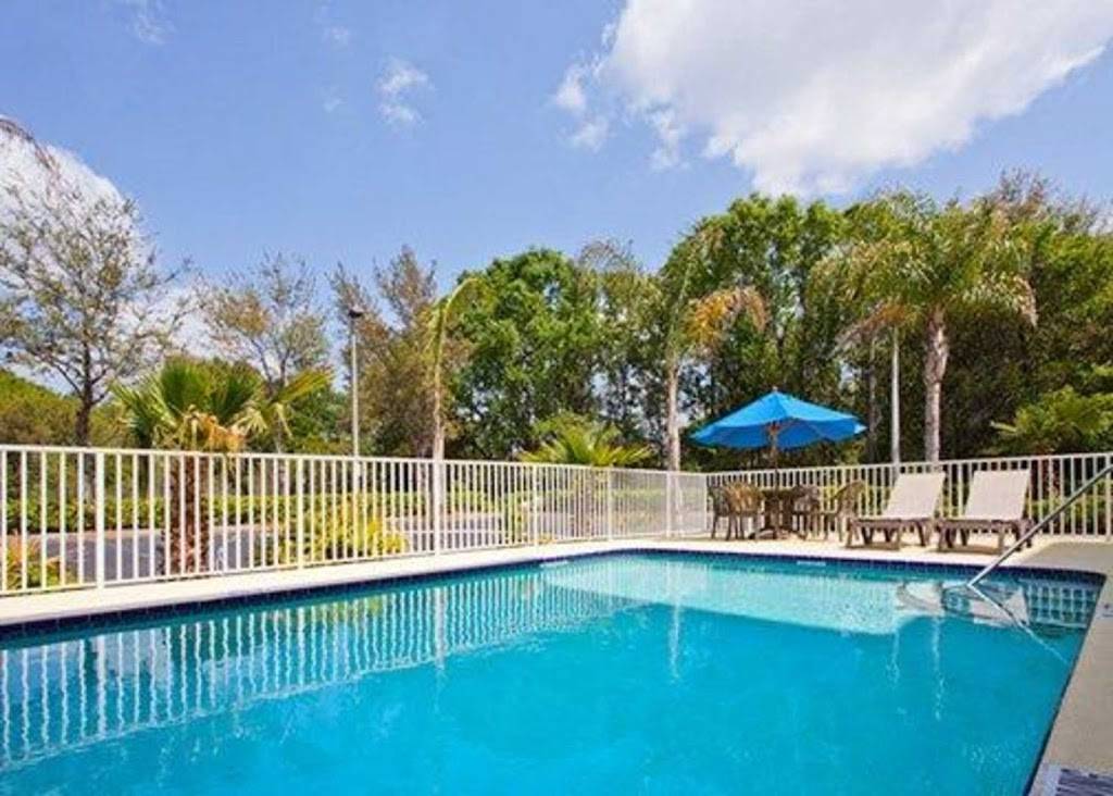 Econo Lodge | restaurant | 27615 Wesley Chapel Blvd, Wesley Chapel, FL 33544, USA | 8139071379 OR +1 813-907-1379