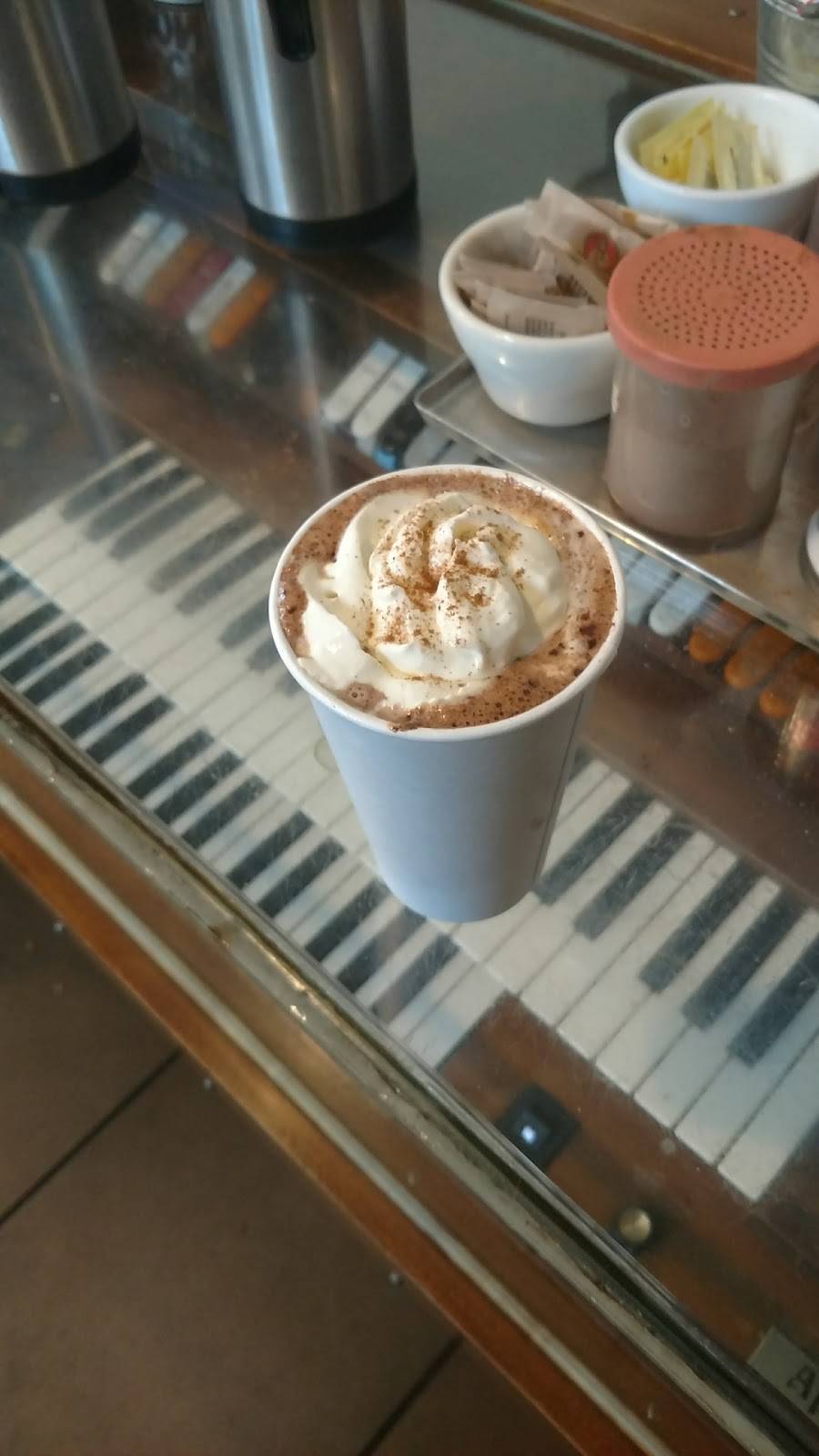 Gaylords Caffe Espresso | cafe | 4150 Piedmont Ave, Oakland, CA 94611, USA | 5107306149 OR +1 510-730-6149