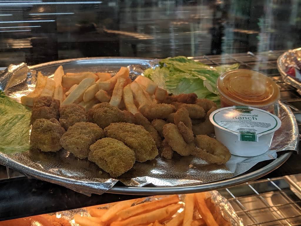 The Craft Grill | restaurant | 13970 Wyoming Ave, Detroit, MI 48238, USA | 3134229090 OR +1 313-422-9090