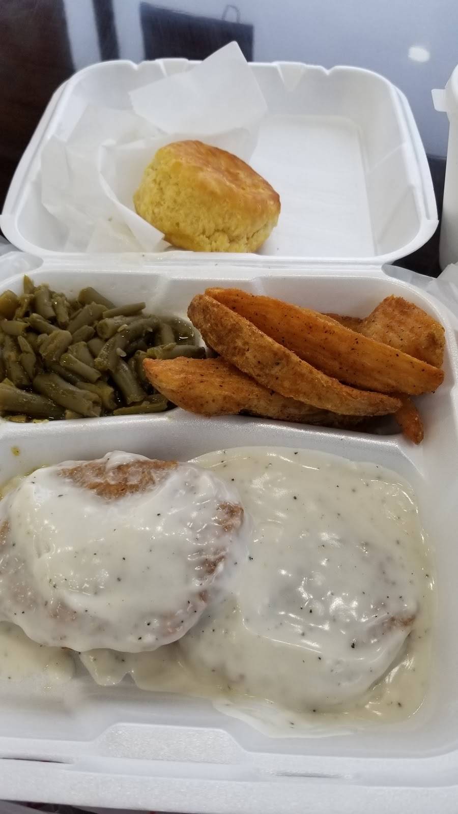 Mrs. Winners Chicken & Biscuits | restaurant | 4499 Glenwood Rd, Decatur, GA 30032, USA | 4048352724 OR +1 404-835-2724