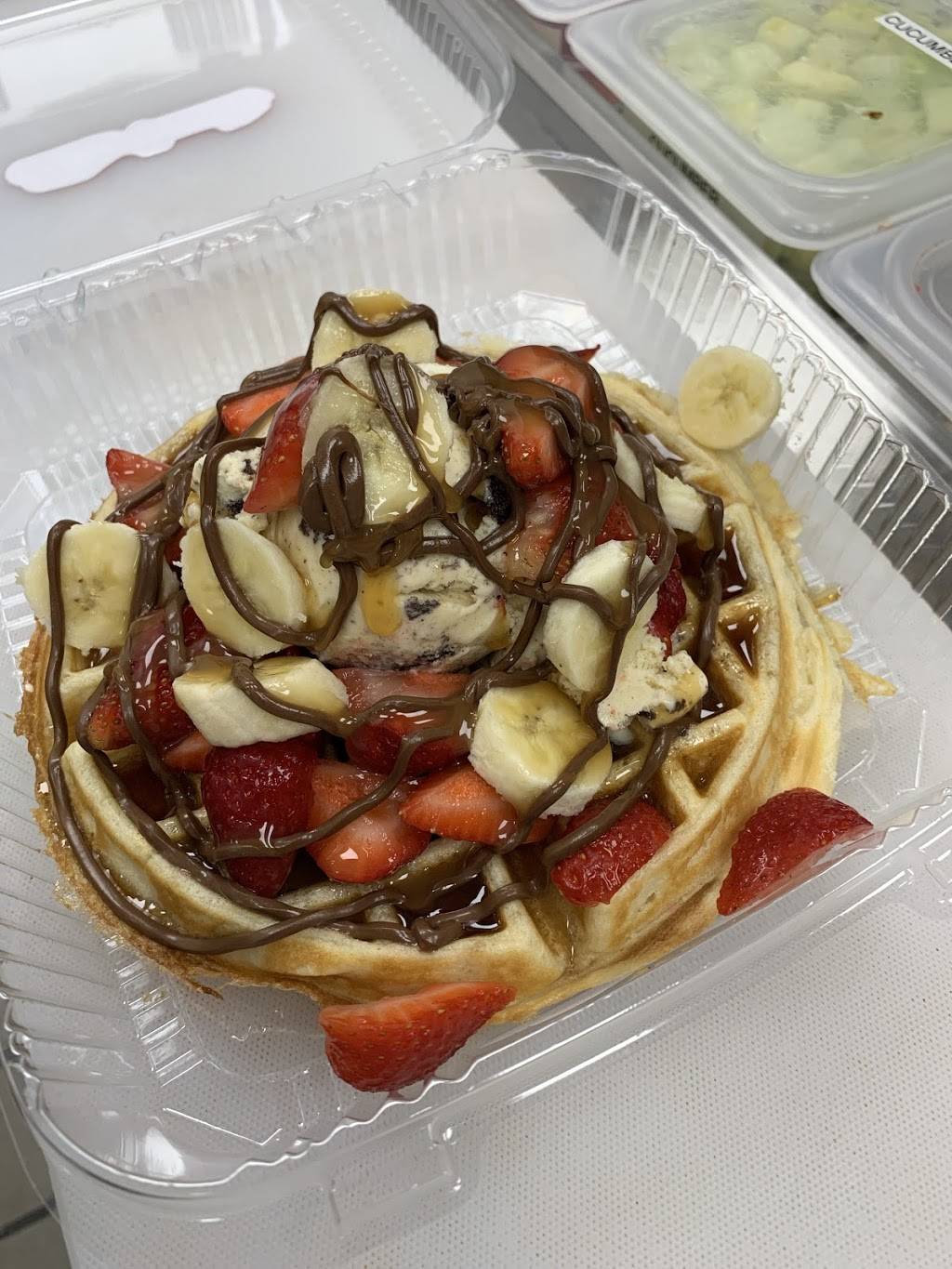 El Munchies | restaurant | 1353 E Colorado St, Glendale, CA 91205, USA | 8183964265 OR +1 818-396-4265