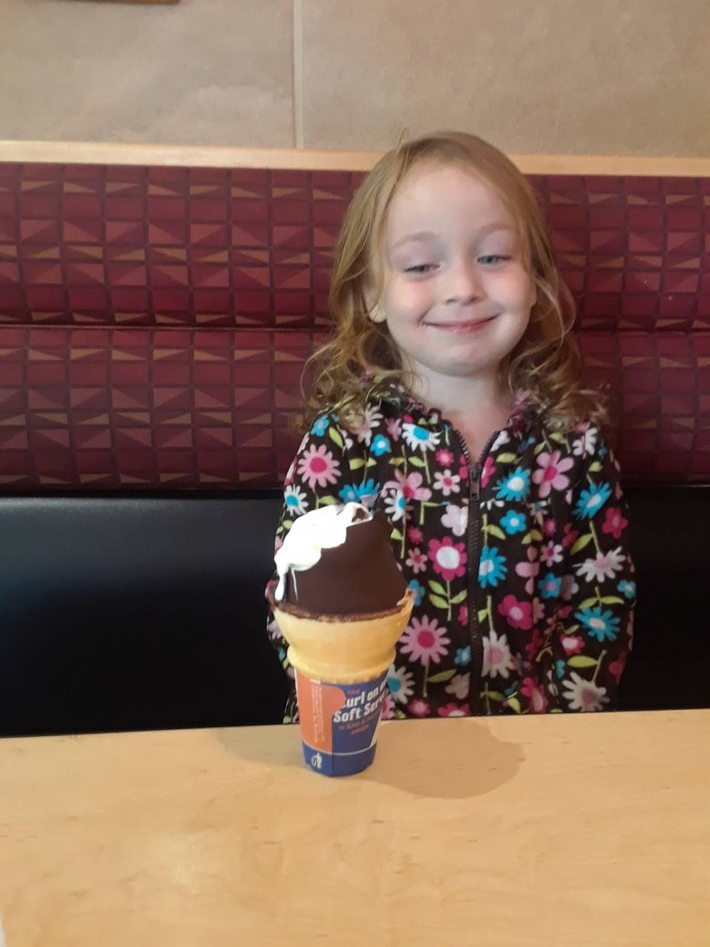 Dairy Queen Grill & Chill | restaurant | 4140 N First Ave, Evansville, IN 47710, USA | 8124284022 OR +1 812-428-4022