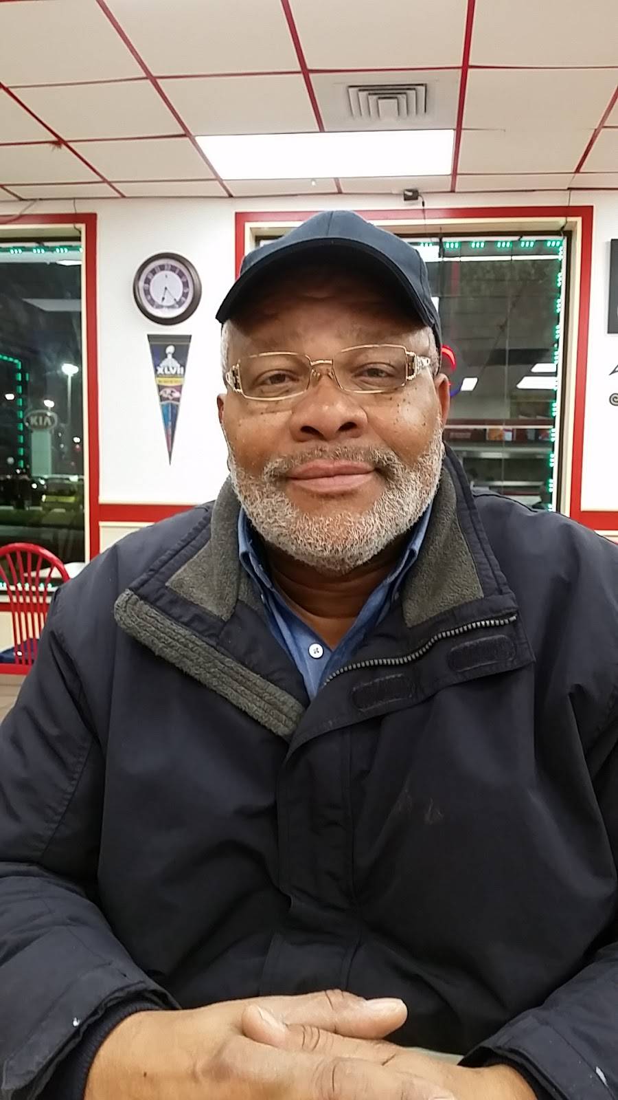 Hiphop Fish & Chicken | restaurant | 7938 Eastern Ave, Baltimore, MD 21224, USA | 4106310440 OR +1 410-631-0440