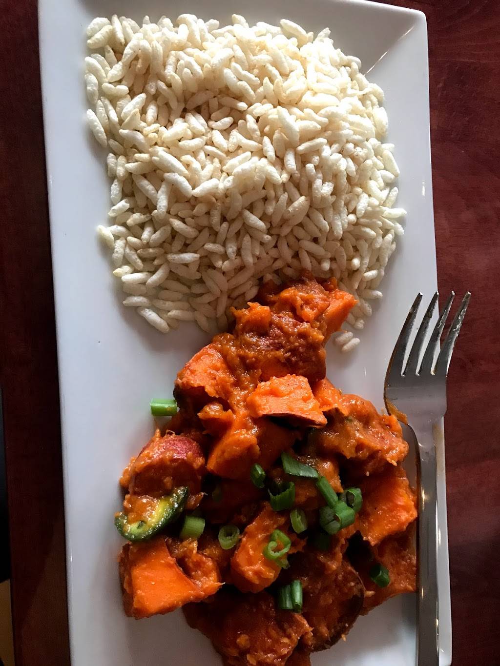 Base Crave | restaurant | 344 Huron Ave, Cambridge, MA 02138, USA | 6179451485 OR +1 617-945-1485