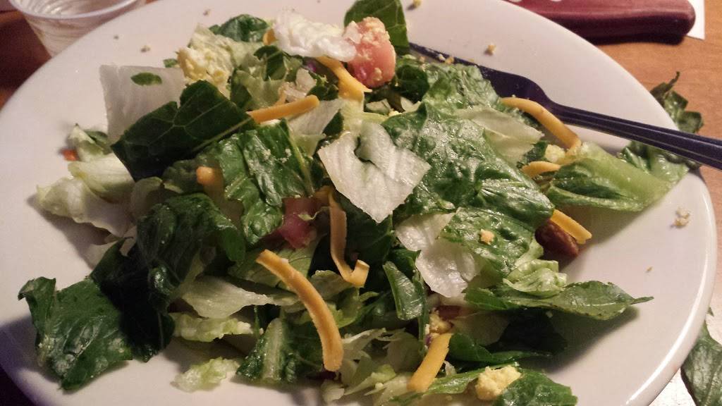 Texas Roadhouse | restaurant | 504 Stillwater Ave, Bangor, ME 04401, USA | 2072626122 OR +1 207-262-6122