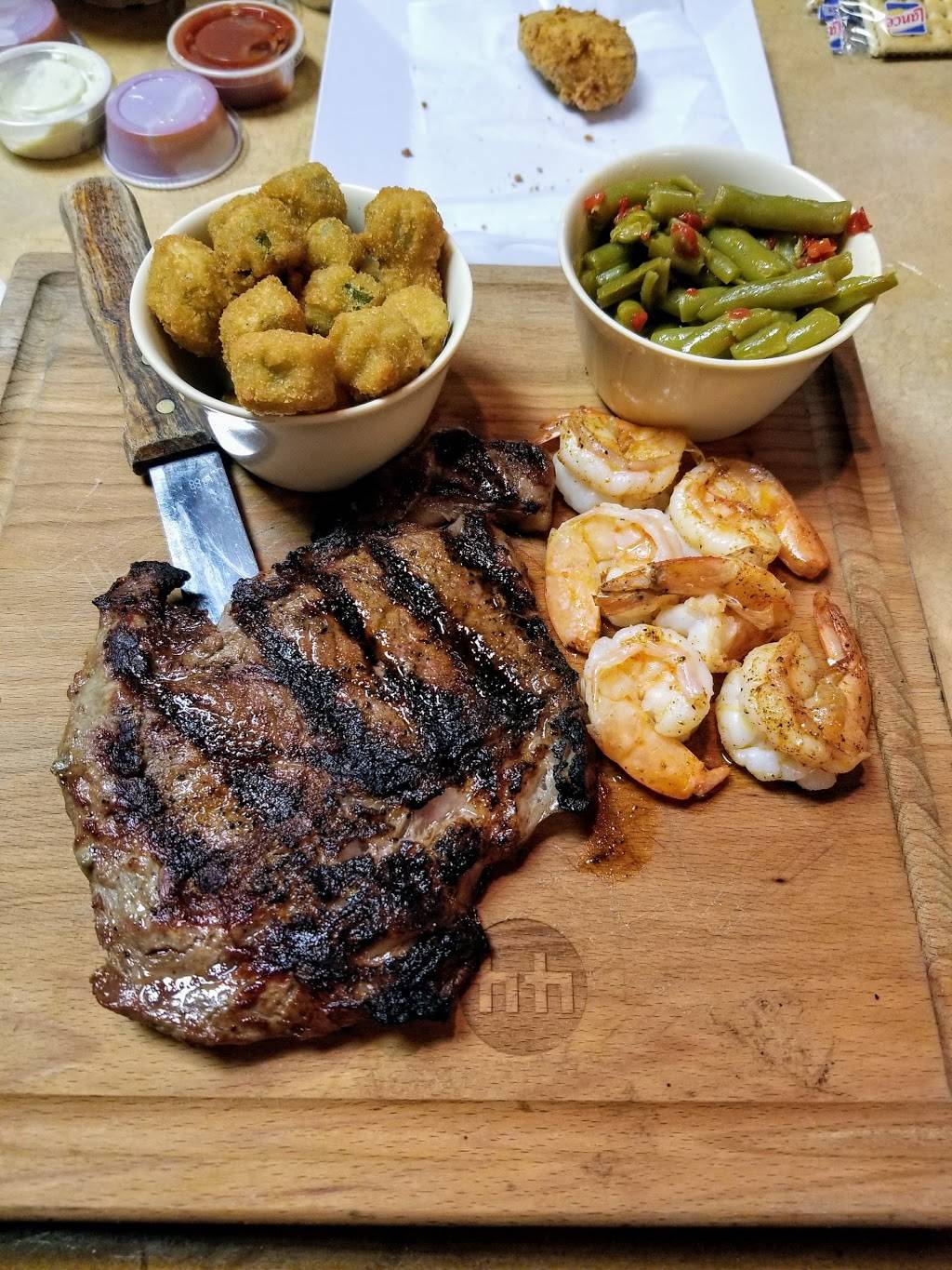 Larrys French Market & Cajun Restaurant | restaurant | 3701 Pure Atlantic Rd, Groves, TX 77619, USA | 4099623381 OR +1 409-962-3381