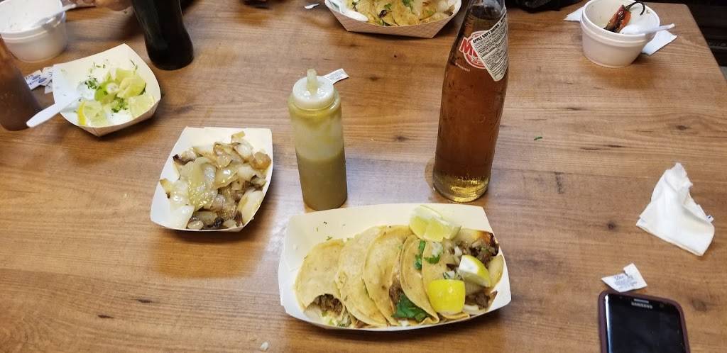 Tacos El Mexicano | restaurant | 1322 Culebra Rd, San Antonio, TX 78201, USA | 2106395966 OR +1 210-639-5966