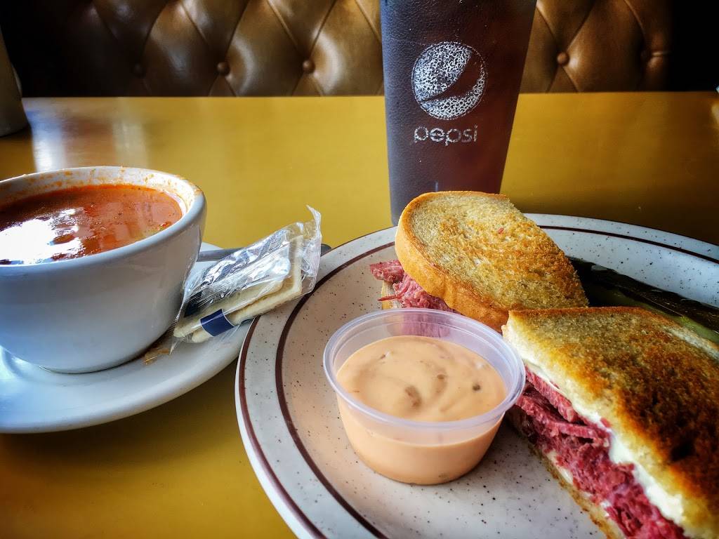 Delta Cafe | restaurant | 12524 W Hampton Ave, Butler, WI 53007, USA | 2627905812 OR +1 262-790-5812