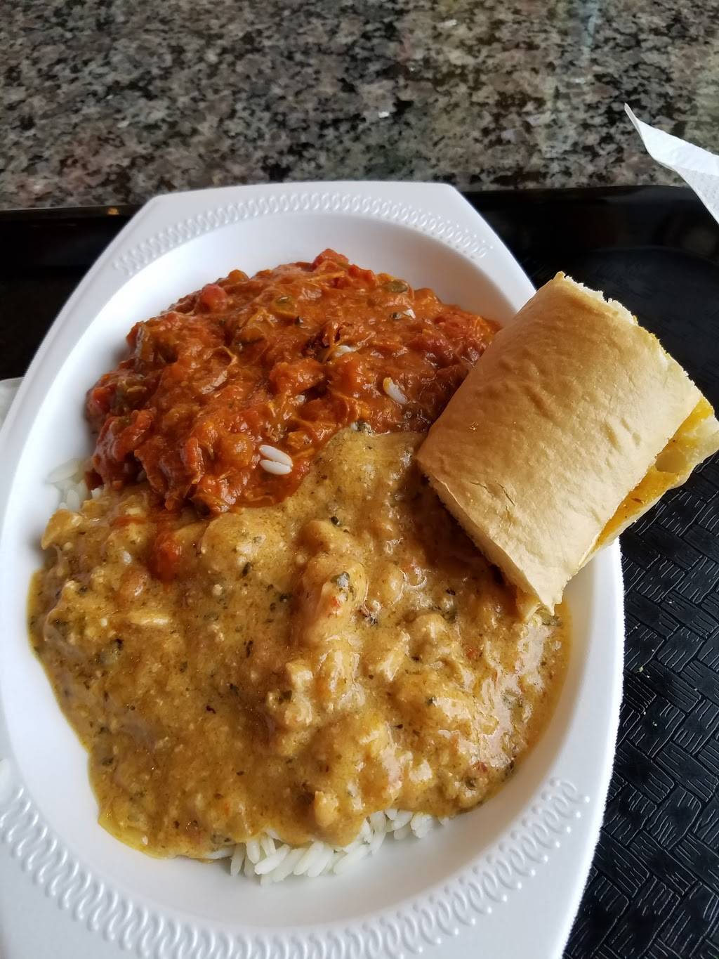 Yats Cajun Creole | restaurant | 60 University Dr #100, Valparaiso, IN 46383, USA | 2192863482 OR +1 219-286-3482