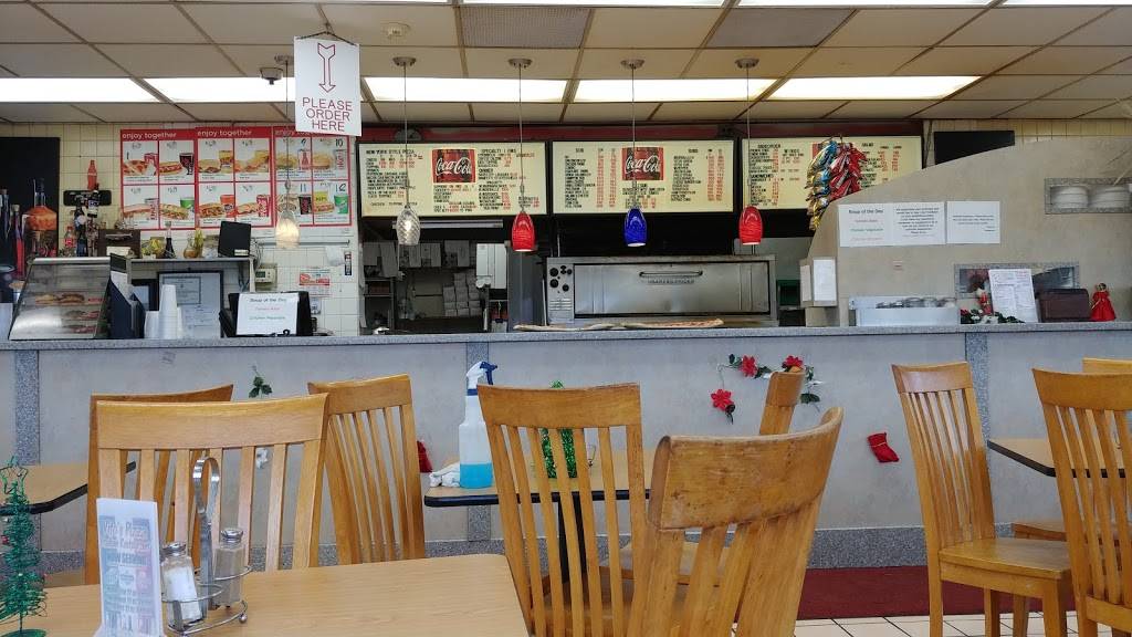 Vitos Pizza & Italian Restaurant | restaurant | 905 Aberdeen Rd, Hampton, VA 23666, USA | 7578384671 OR +1 757-838-4671