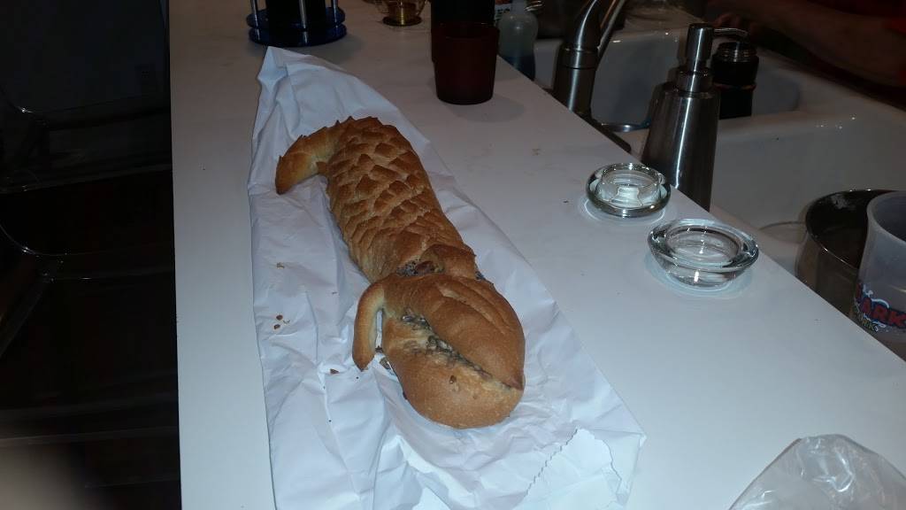 Heavys Food Truck | restaurant | 2243 11th St S, St. Petersburg, FL 33705, USA | 7272803651 OR +1 727-280-3651