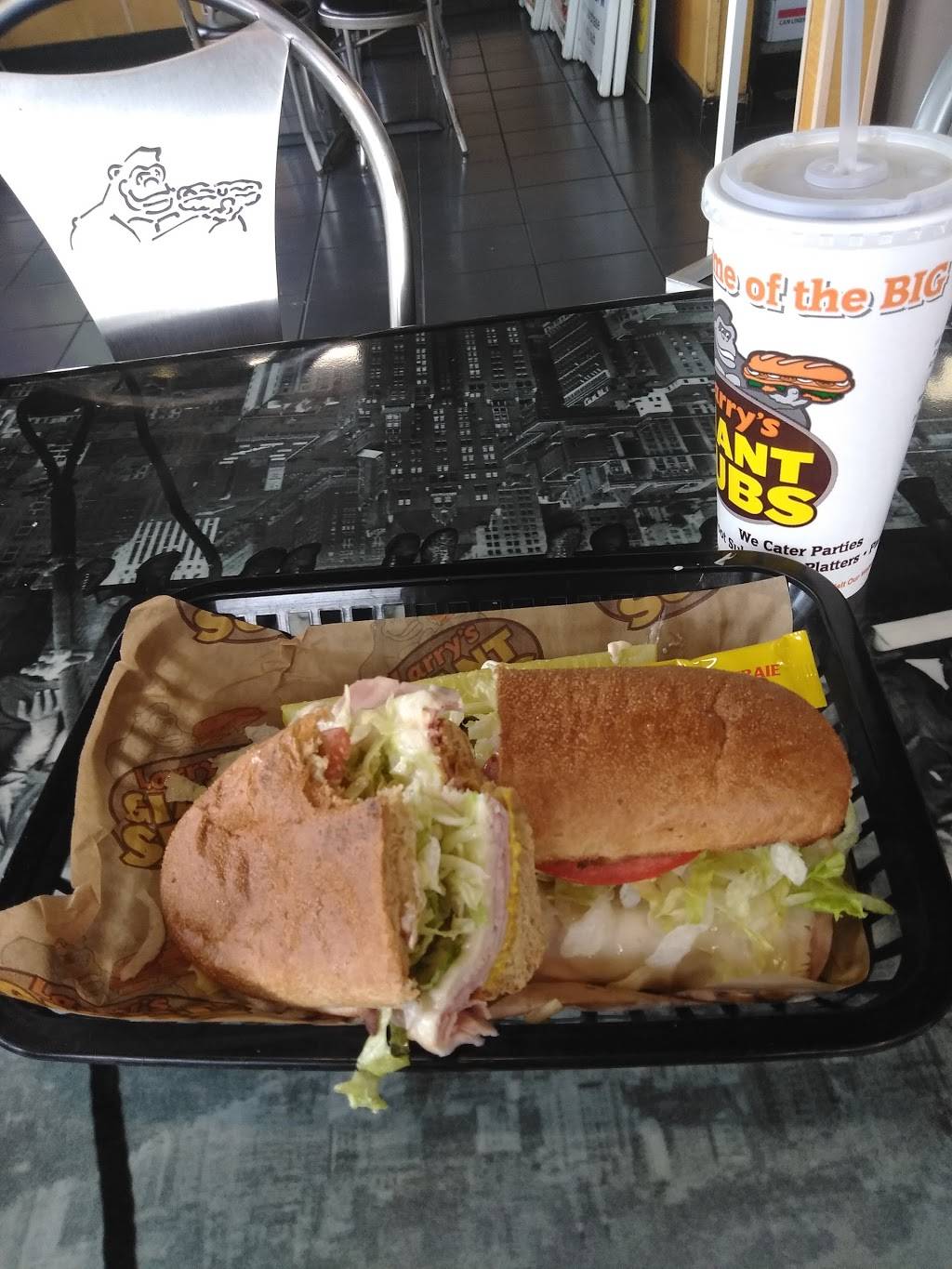 Larrys Giant Subs | restaurant | 700 S Palm Ave, Palatka, FL 32177, USA | 3865302001 OR +1 386-530-2001