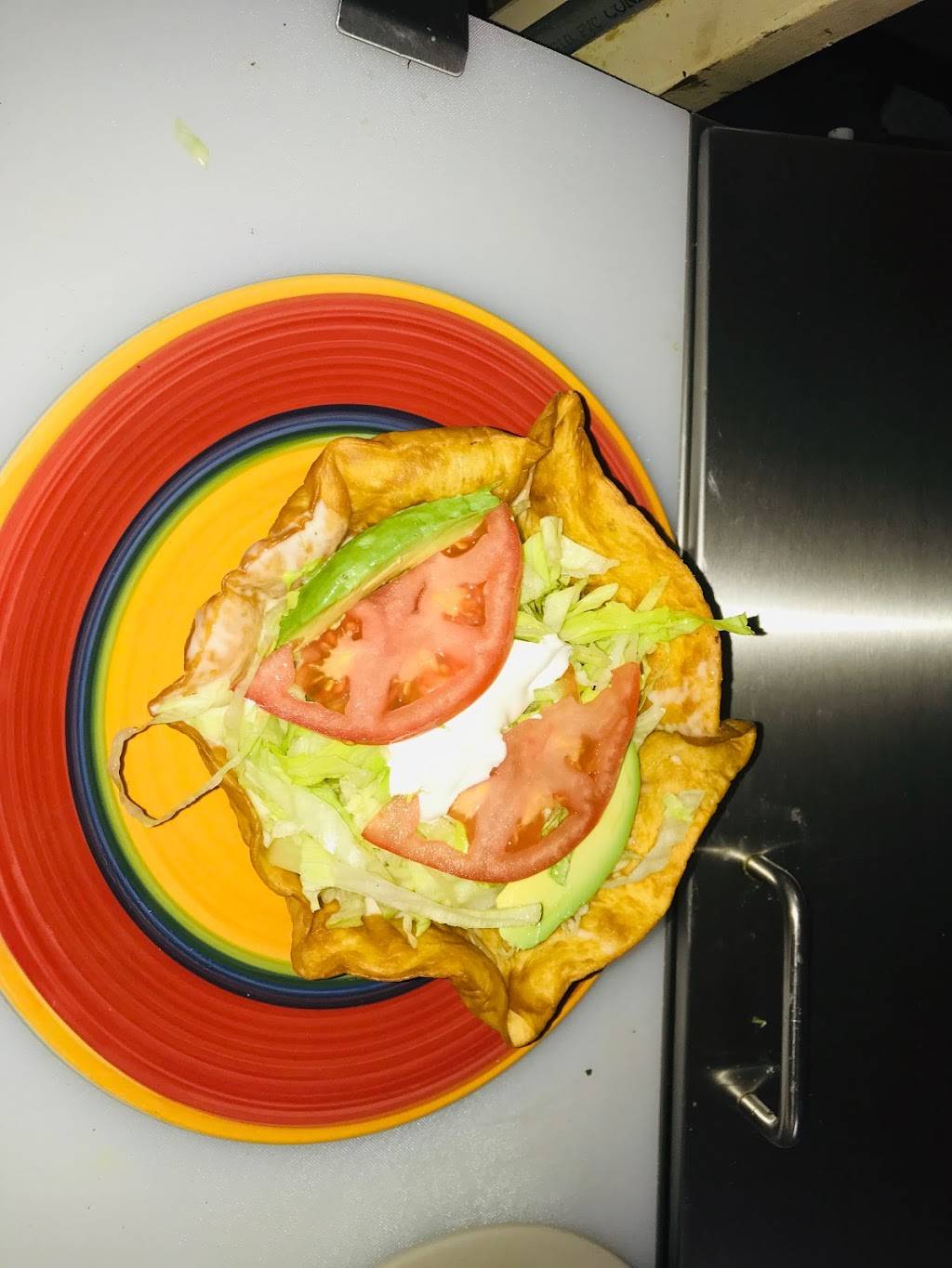 Mi Favorito Restaurant Y Tamaleria | restaurant | 227 W Bernard Ave, Greeneville, TN 37743, USA | 4238239680 OR +1 423-823-9680