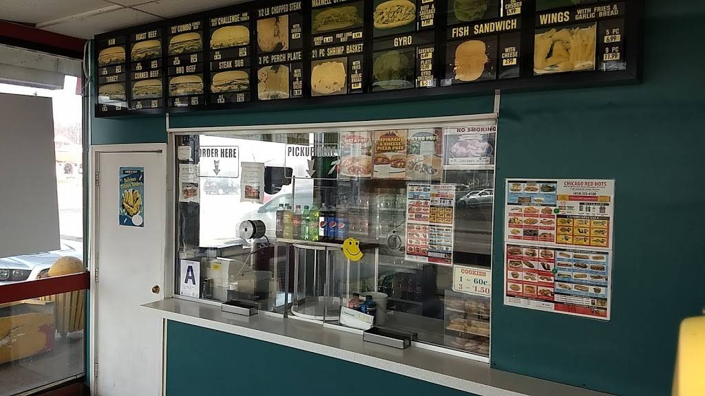 Chicago Red Hots | restaurant | 9025 W Brown Deer Rd, Milwaukee, WI 53224, USA | 4143554100 OR +1 414-355-4100