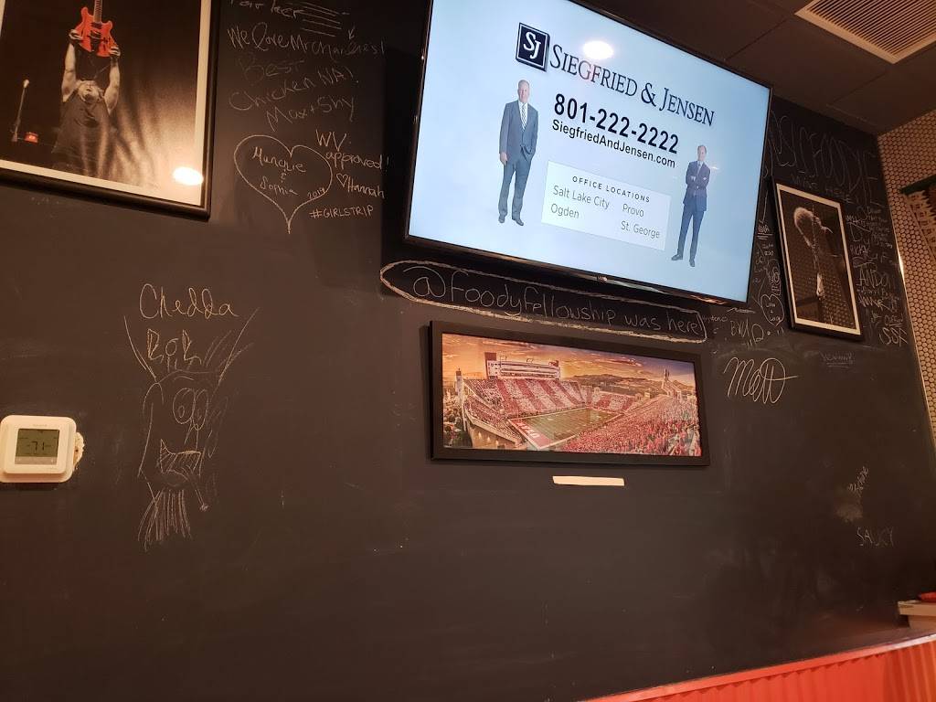 Mr. Charlies Chicken Fingers | restaurant | 554 W 4500 S, Murray, UT 84123, USA | 8018039486 OR +1 801-803-9486