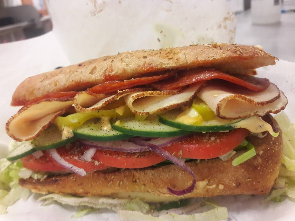Subway | meal takeaway | 2615 E N St, Tacoma, WA 98421, USA | 2536277827 OR +1 253-627-7827