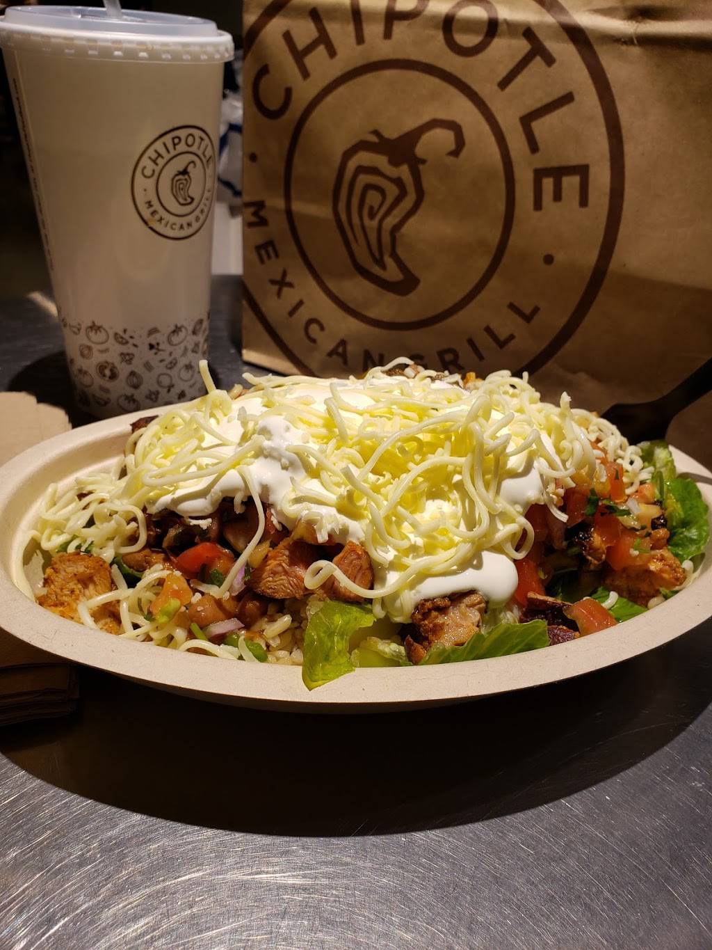 Chipotle Mexican Grill | restaurant | 1090 The Arches Cir, Deer Park, NY 11729, USA | 6315860301 OR +1 631-586-0301