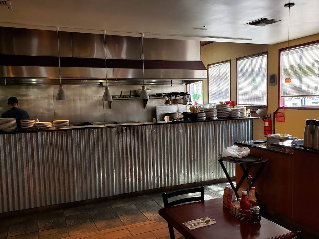 hwy 2 fusion diner | restaurant | 19721 US-2, Monroe, WA 98272, USA | 3602177075 OR +1 360-217-7075