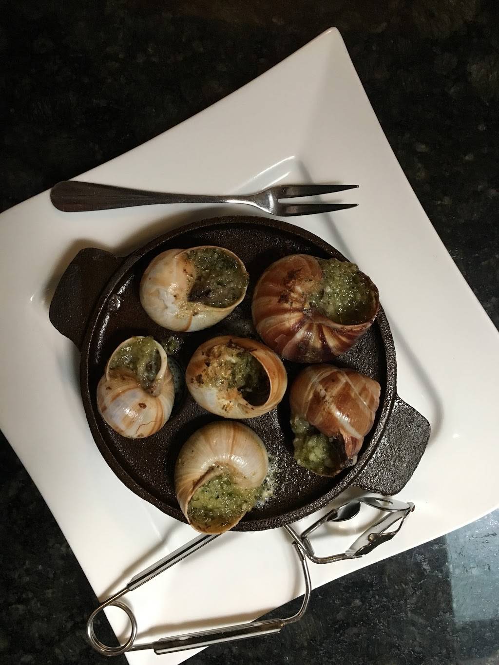 Café Normandie | restaurant | 185 Main St, Annapolis, MD 21401, USA | 4102633382 OR +1 410-263-3382