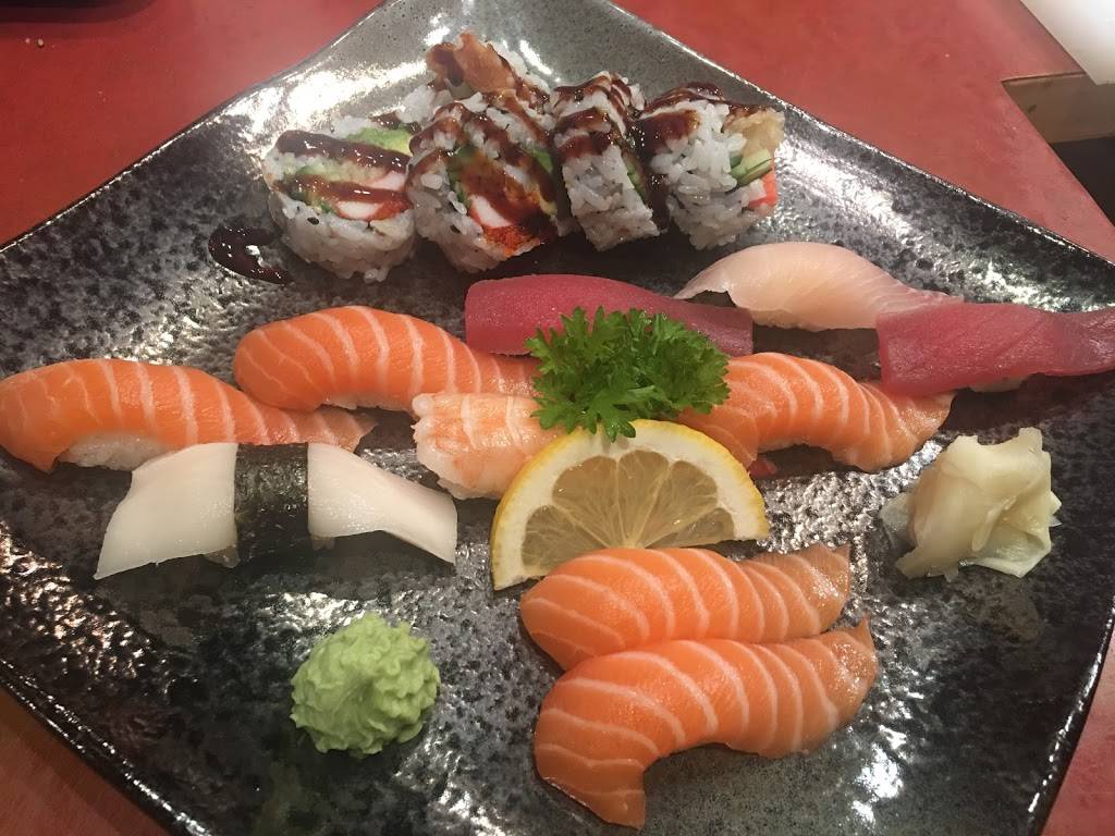 NANA SUSHI | restaurant | 670 Eglinton Ave W #4, Mississauga, ON L5R 3V2, Canada | 9057129724 OR +1 905-712-9724