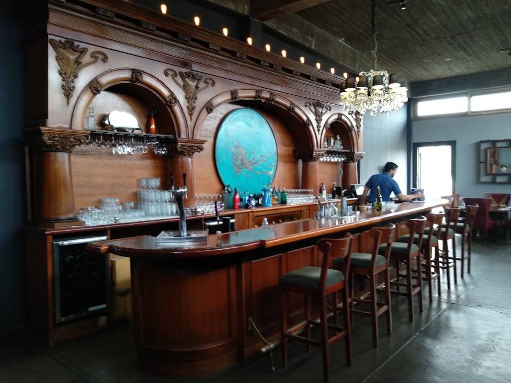 Manzanilla | restaurant | Av. Teniente José Azueta 139, Zona Centro, 22800 Ensenada, B.C., Mexico | 016461757073 OR +52 646 175 7073