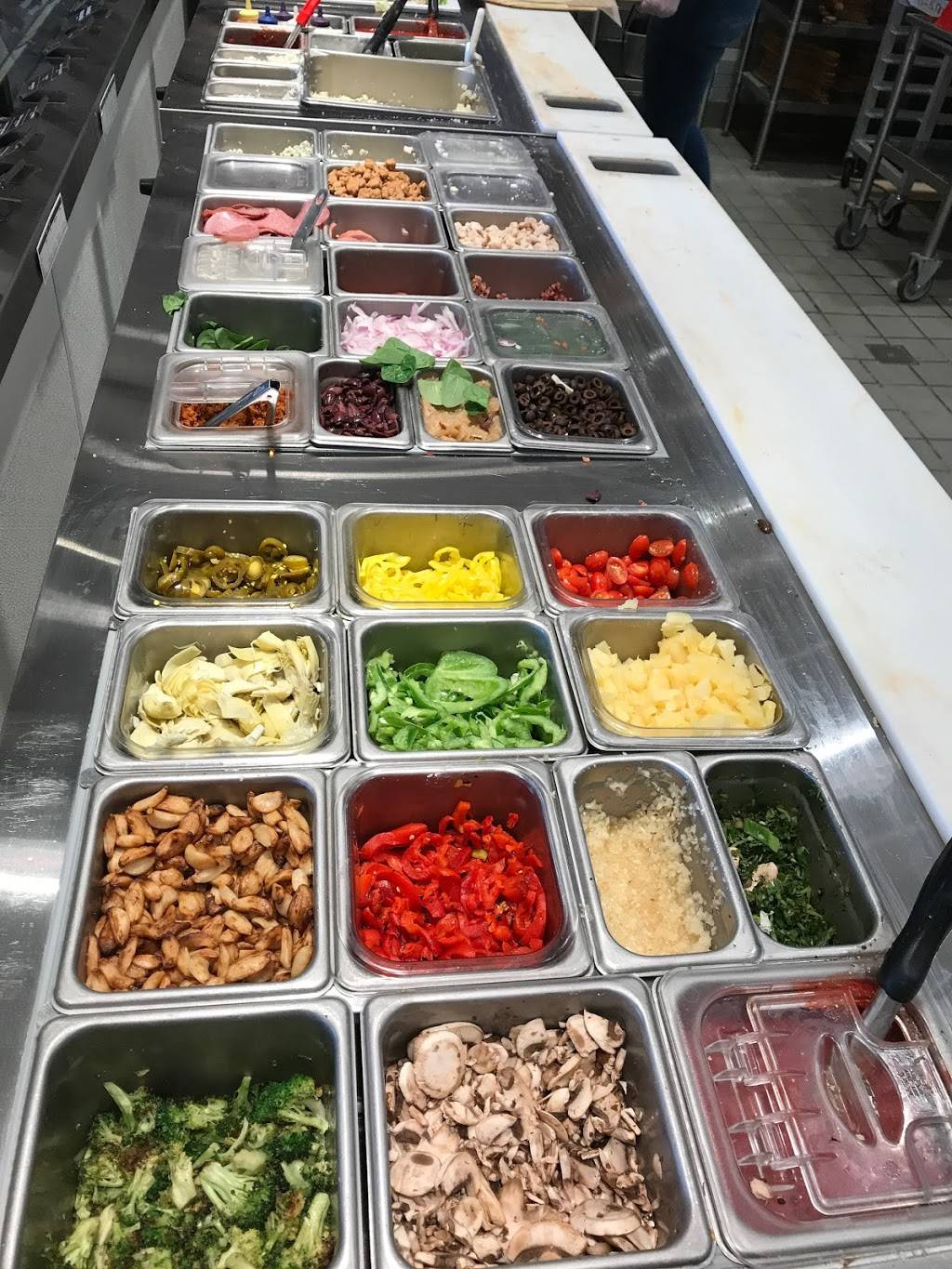 Blaze Pizza | meal takeaway | 1168 W Branch St, Arroyo Grande, CA 93420, USA | 8058253750 OR +1 805-825-3750